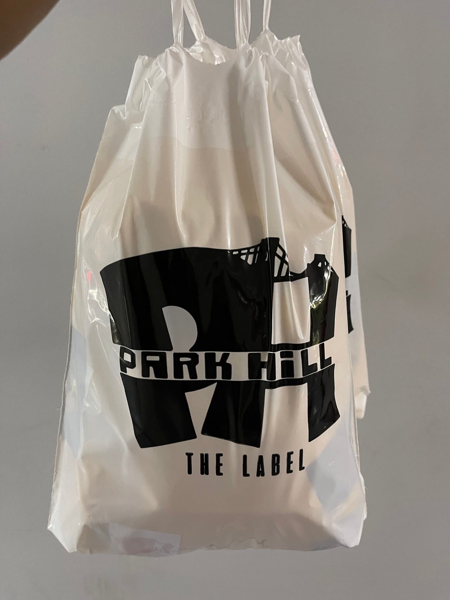 Parkhill the label signature Carry Bags 💸